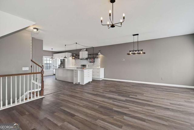 1644 Sandy Beach Point, Lawrenceville, GA 30043