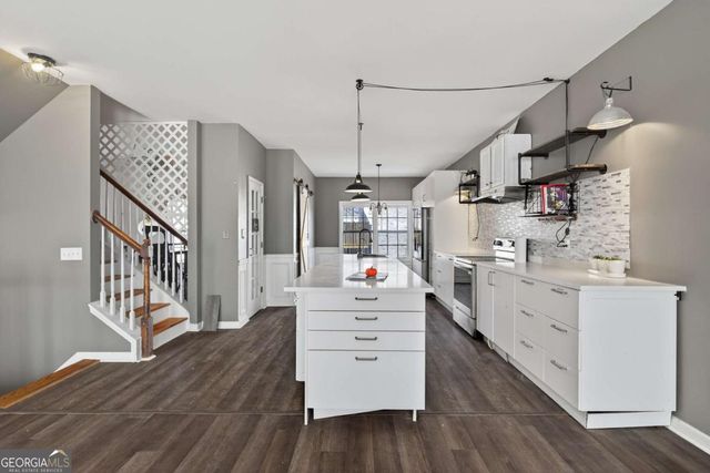 1644 Sandy Beach Point, Lawrenceville, GA 30043