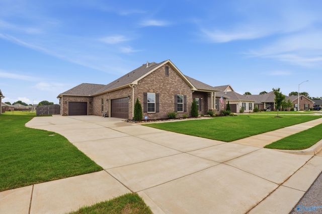 216 Nellie Faye Lane, Meridianville, AL 35759