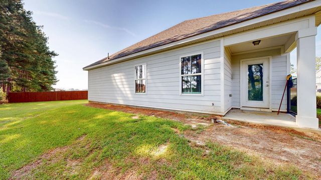 458 Lantana Court, Dothan, AL 36301