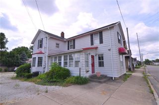 25 31st Street SW, Barberton, OH 44203
