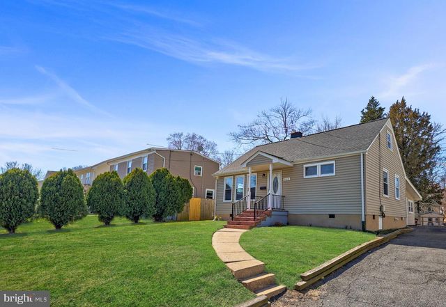 3112 ANNANDALE RD, Falls Church, VA 22042