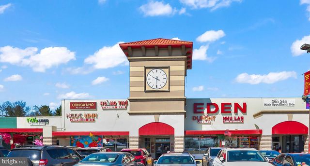 3112 ANNANDALE RD, Falls Church, VA 22042