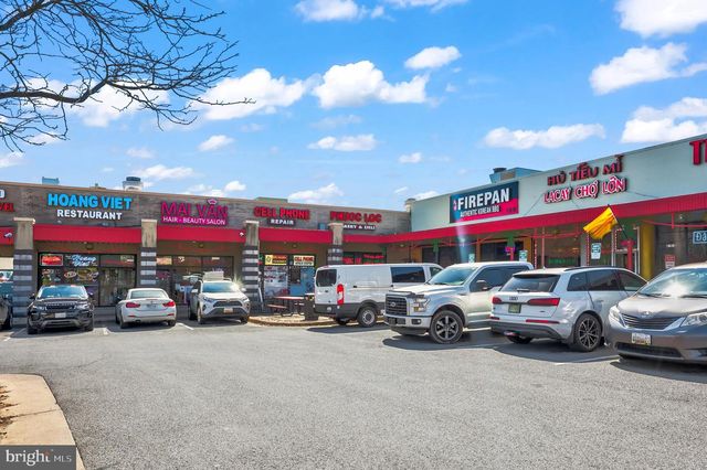 3112 ANNANDALE RD, Falls Church, VA 22042