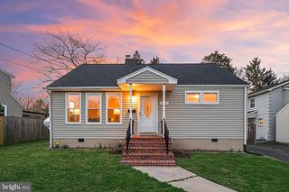 3112 ANNANDALE RD, Falls Church, VA 22042
