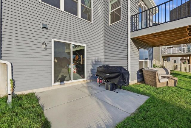 5326 N Peninsula Way, Mcfarland, WI 53558