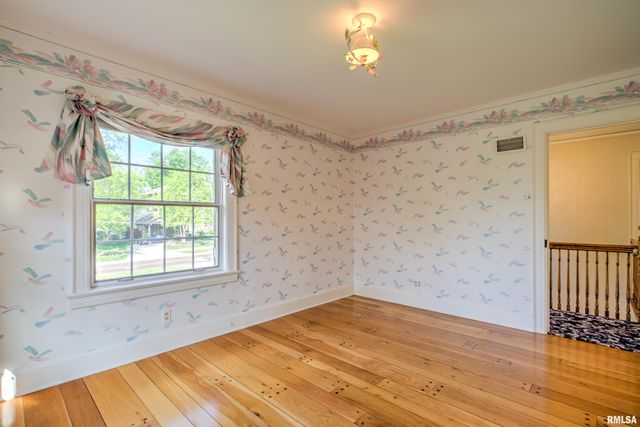 5014 N PROSPECT Road, Peoria Heights, IL 61616