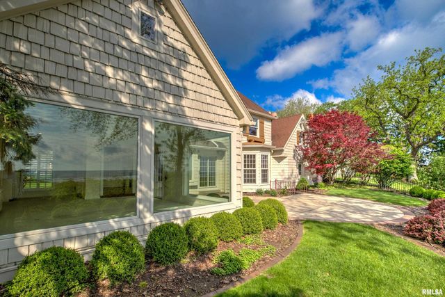 5014 N PROSPECT Road, Peoria Heights, IL 61616