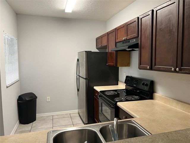 6431 CYPRESSDALE DRIVE 202, Riverview, FL 33578