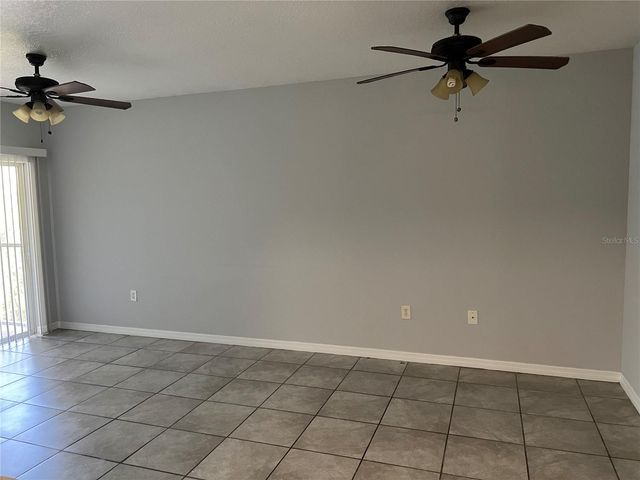 6431 CYPRESSDALE DRIVE 202, Riverview, FL 33578