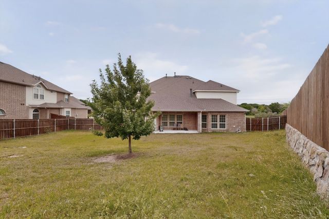 908 Heath Creek Drive, Desoto, TX 75115