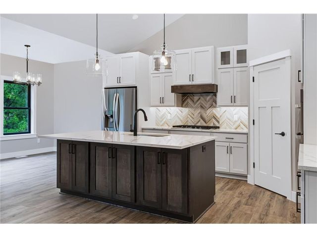 1189 60th Street, Hudson, WI 54016
