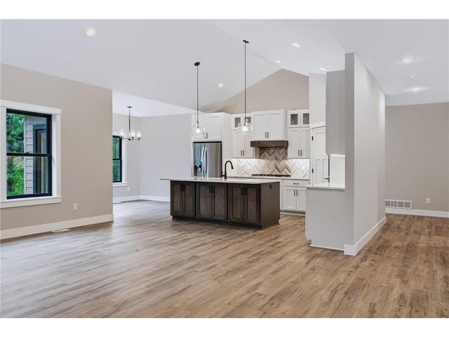 1189 60th Street, Hudson, WI 54016