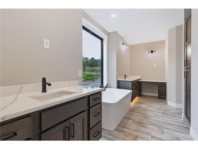 1189 60th Street, Hudson, WI 54016