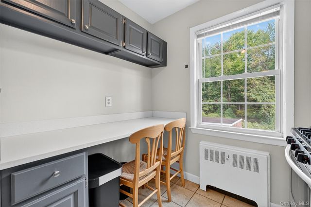 11 Fieldstone Drive 130, Hartsdale, NY 10530