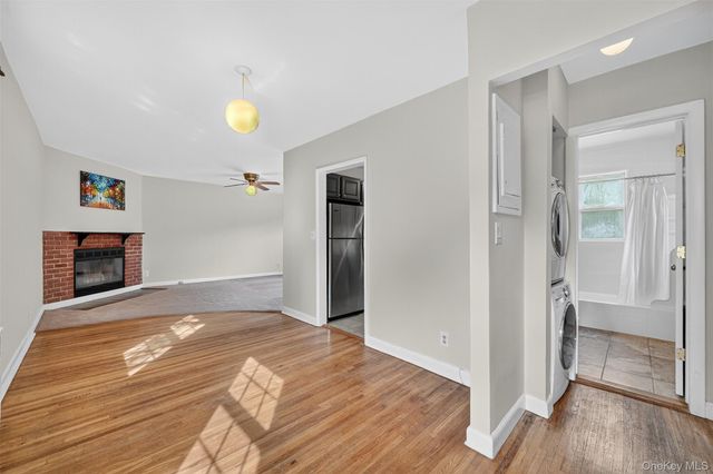 11 Fieldstone Drive 130, Hartsdale, NY 10530