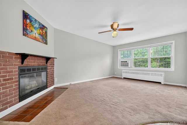 11 Fieldstone Drive 130, Hartsdale, NY 10530