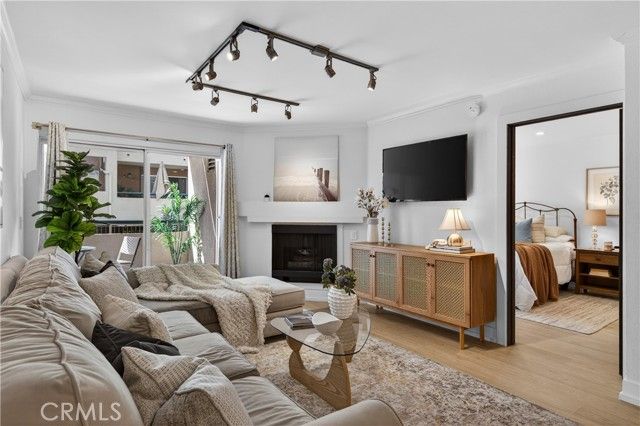 5550 Owensmouth 123, Woodland Hills (los Angeles), CA 91367