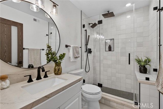 5550 Owensmouth 123, Woodland Hills (los Angeles), CA 91367