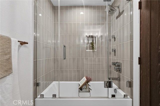 5550 Owensmouth 123, Woodland Hills (los Angeles), CA 91367