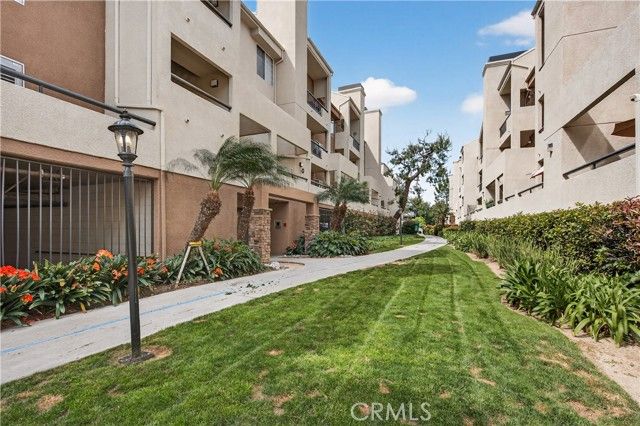 5550 Owensmouth 123, Woodland Hills (los Angeles), CA 91367
