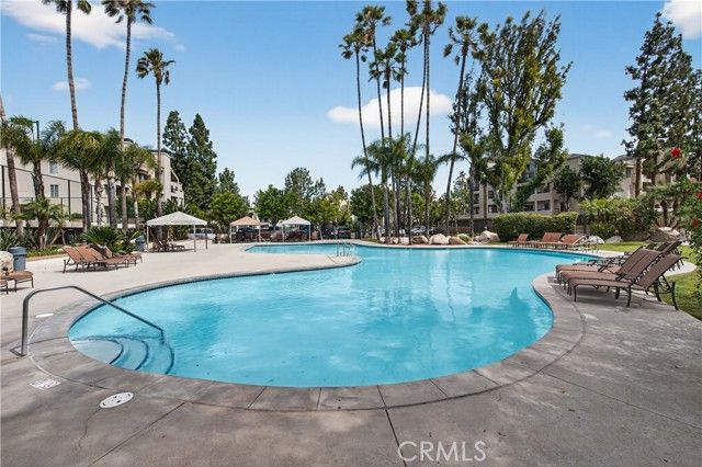 5550 Owensmouth 123, Woodland Hills (los Angeles), CA 91367