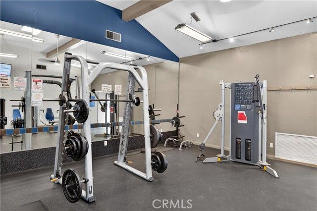 5550 Owensmouth 123, Woodland Hills (los Angeles), CA 91367