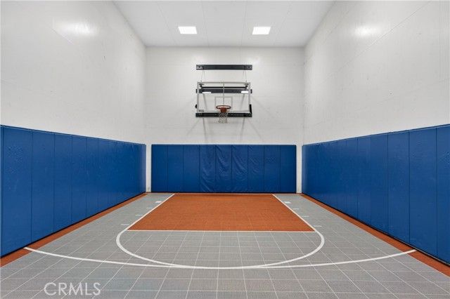 5550 Owensmouth 123, Woodland Hills (los Angeles), CA 91367