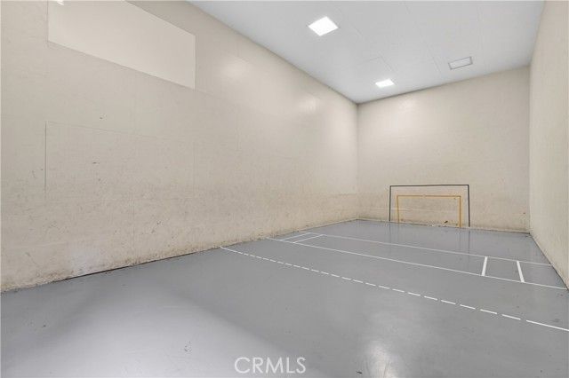 5550 Owensmouth 123, Woodland Hills (los Angeles), CA 91367