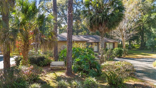 1470 ALDEN STREET, Deland, FL 32720