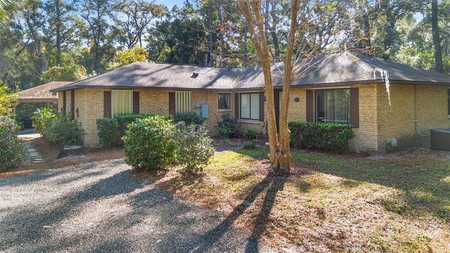 1470 ALDEN STREET, Deland, FL 32720