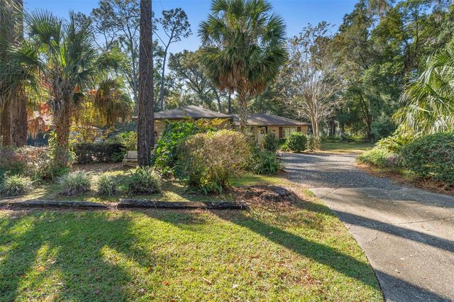 1470 ALDEN STREET, Deland, FL 32720