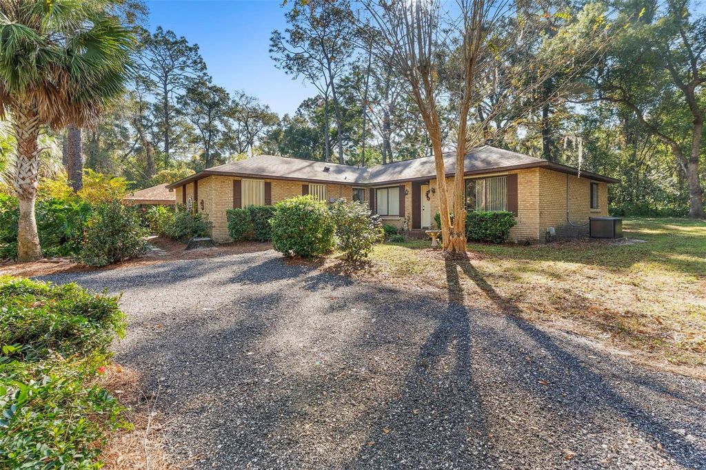 1470 ALDEN STREET, Deland, FL 32720