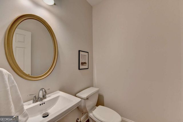 4735 Prestbury Drive, Suwanee, GA 30024