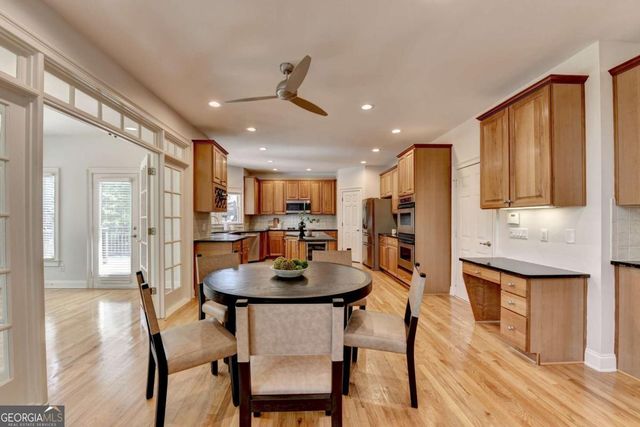 4735 Prestbury Drive, Suwanee, GA 30024
