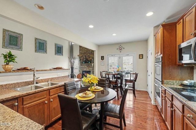 504 Thistlegate Trail, Raleigh, NC 27610