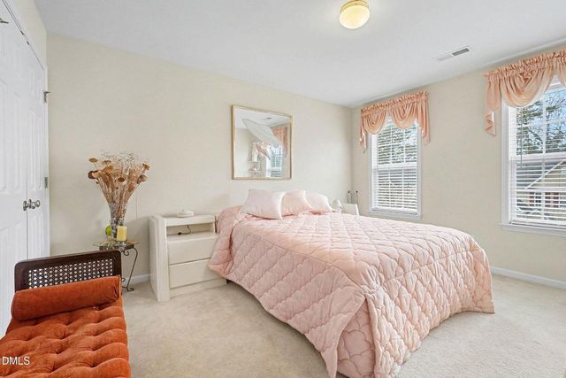 504 Thistlegate Trail, Raleigh, NC 27610