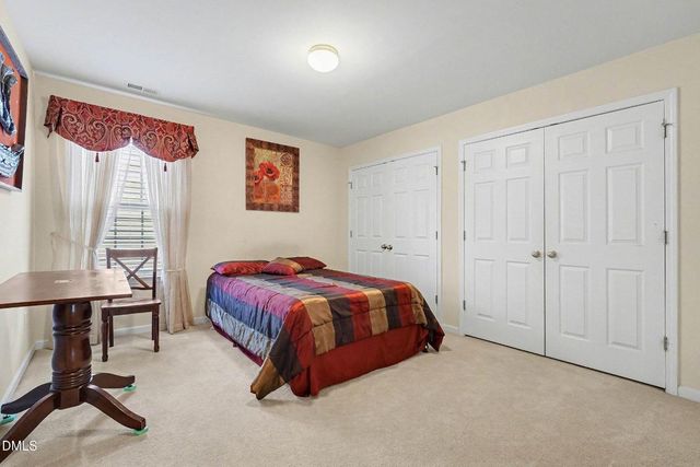 504 Thistlegate Trail, Raleigh, NC 27610