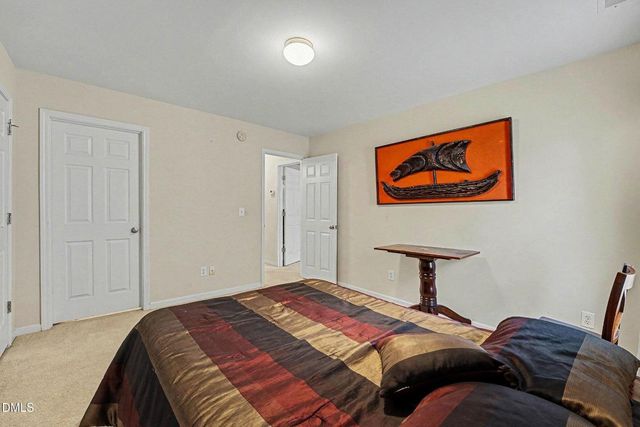 504 Thistlegate Trail, Raleigh, NC 27610