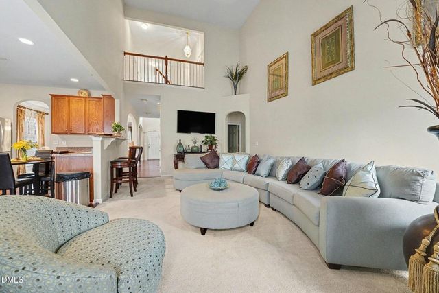 504 Thistlegate Trail, Raleigh, NC 27610