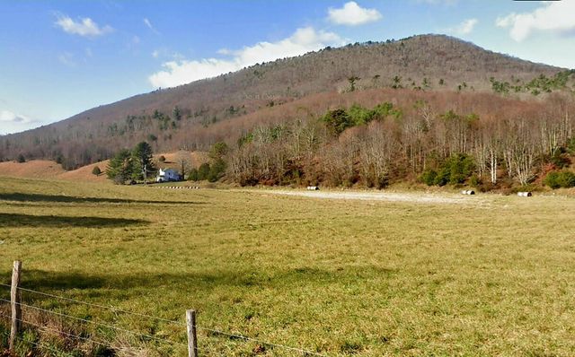 5110 Rich Patch RD, Covington, VA 24426