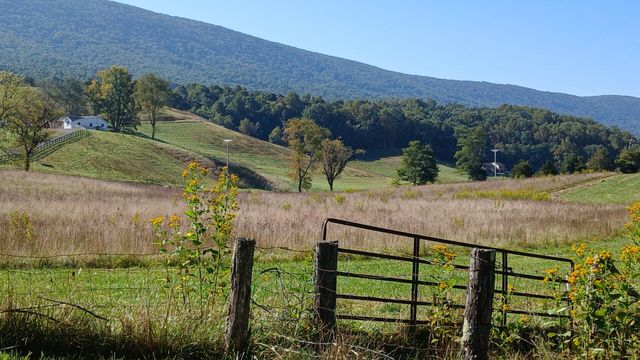 5110 Rich Patch RD, Covington, VA 24426