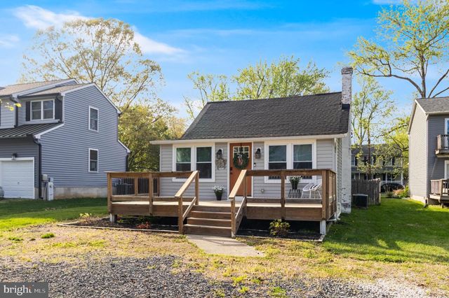 5063 LERCH DR, Shady Side, MD 20764