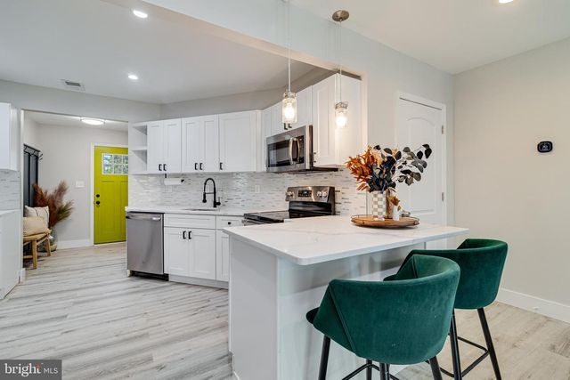 5063 LERCH DR, Shady Side, MD 20764