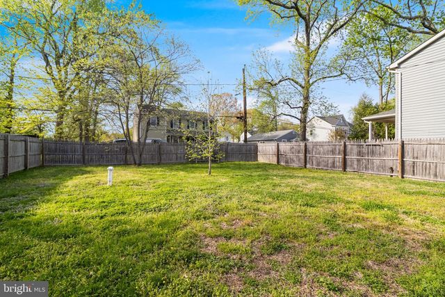 5063 LERCH DR, Shady Side, MD 20764