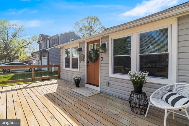 5063 LERCH DR, Shady Side, MD 20764