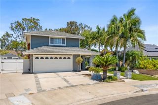 25805 Chapel Hill, Lake Forest, CA 92630