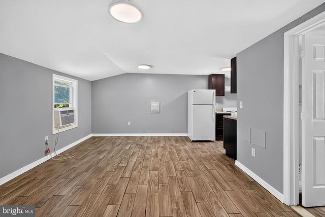 608 BURGUNDY DR, Rockville, MD 20850