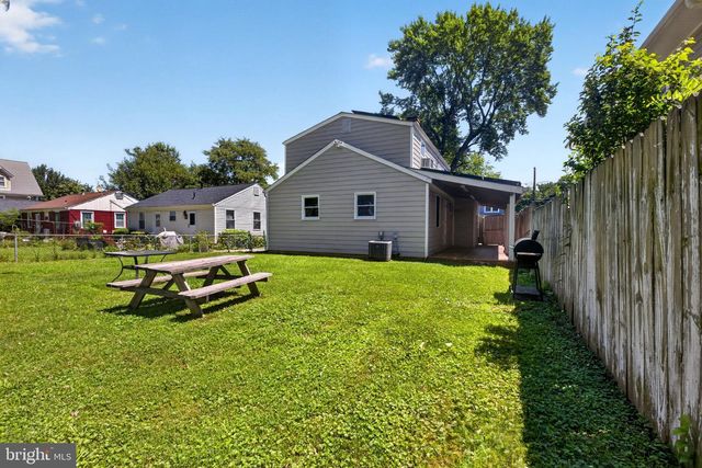 608 BURGUNDY DR, Rockville, MD 20850