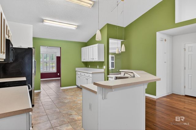 11541 Maple Court, Daphne, AL 36526